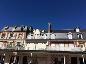 À deux pas du casino et de la plage Spacieux 2 pièces